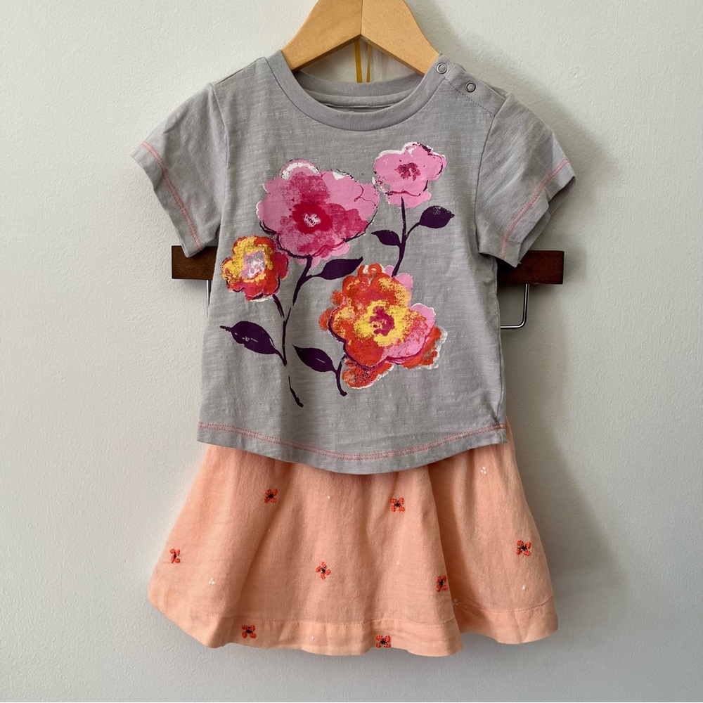 Peek Baby Girls Medallion 2-Piece Floral T-Shirt & Skirt Set NWT